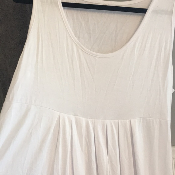 🛍️2/$20 White midi length sundress - Picture 3 of 4